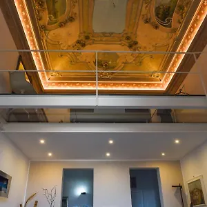 attico-ginas-apartment.sicilyhotelsitaly.net/